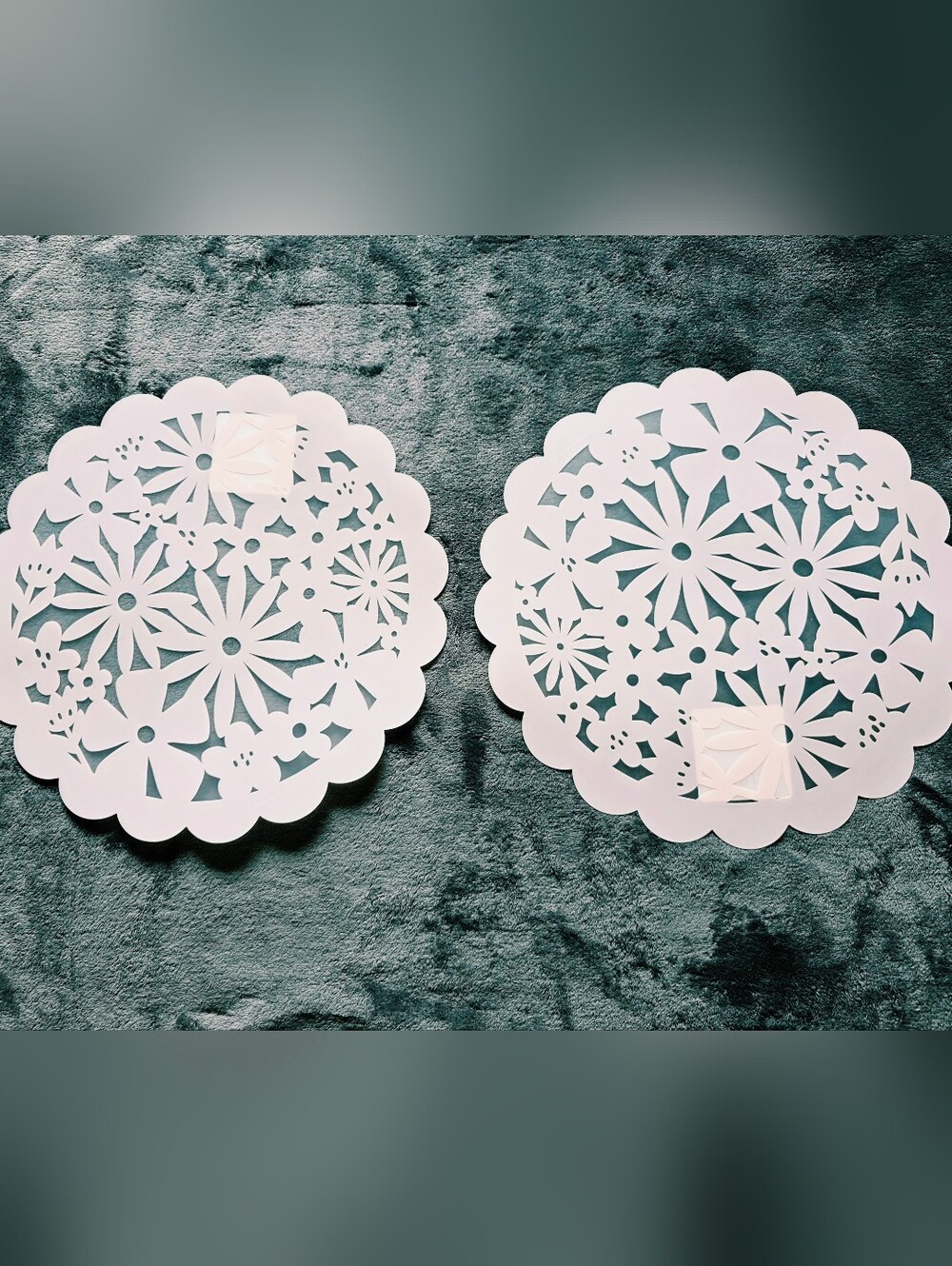 New Room Essentials Round Floral Sumner Design Placemats bundle of 2 pale pink